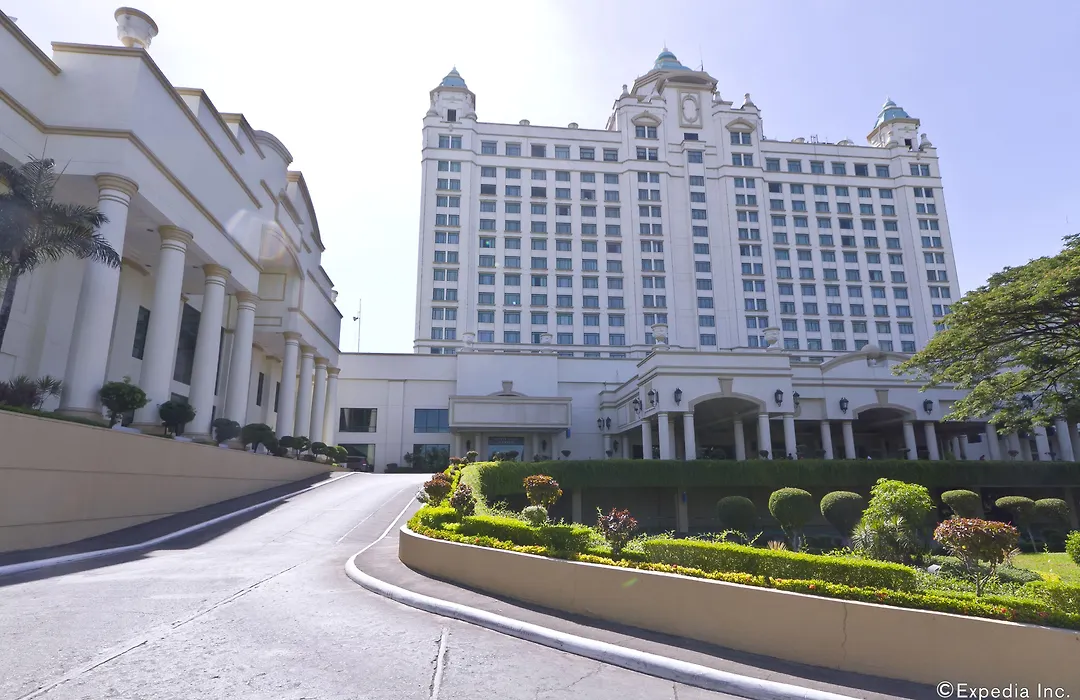 Waterfront Cebu City Hotel & Casino-1